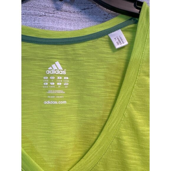 Adidas V-Neck Lime Green Climate Tee Shirt Size M - Picture 2 of 4